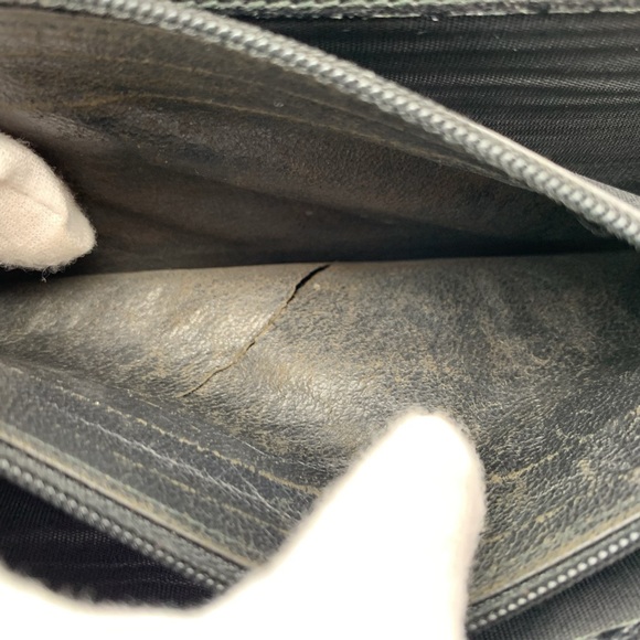 GUCCI Vintage G-Clasp Leather Long Wallet - Picture 12 of 12